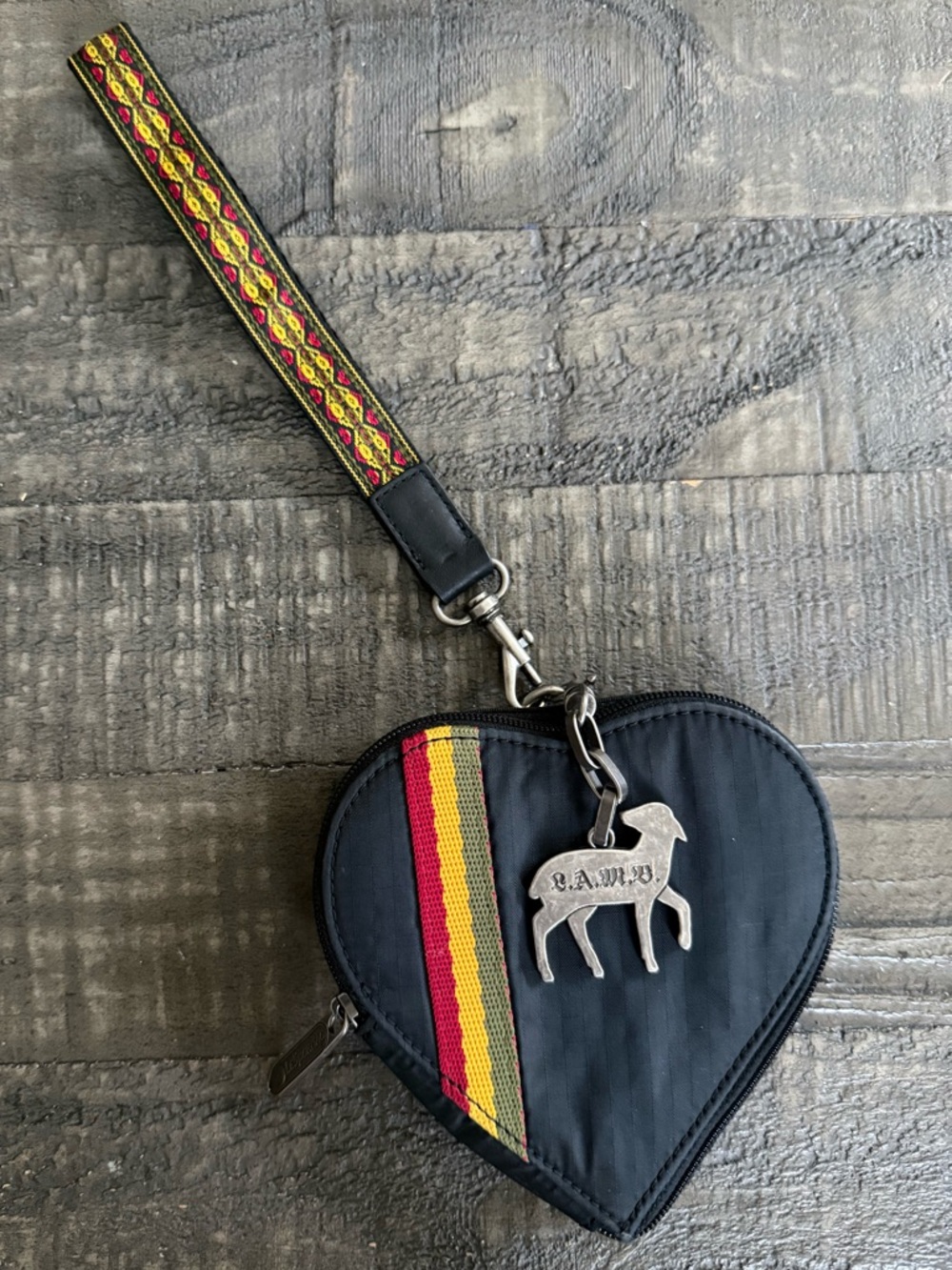RARE 2003 L.A.M.B x LeSportsac Heart Wristlet Rasta Guitar Strap Y2K